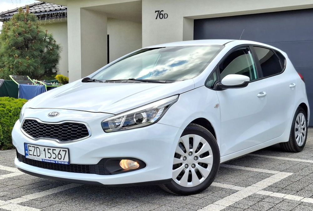 Kia Ceed II 1.4 CVVT Spirit 2012