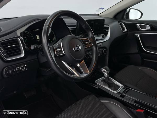 Kia XCeed 1.6 GDi PHEV Tech - 21