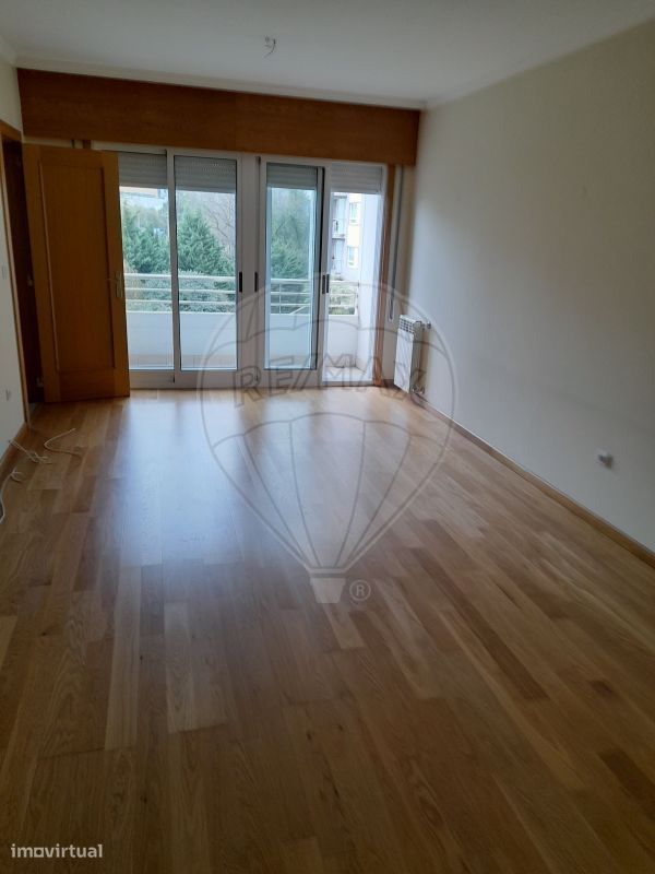 Apartamento T2 para arrendamento - Grande imagem: 1/21