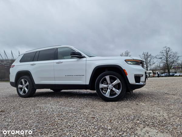 Jeep Grand Cherokee - 19