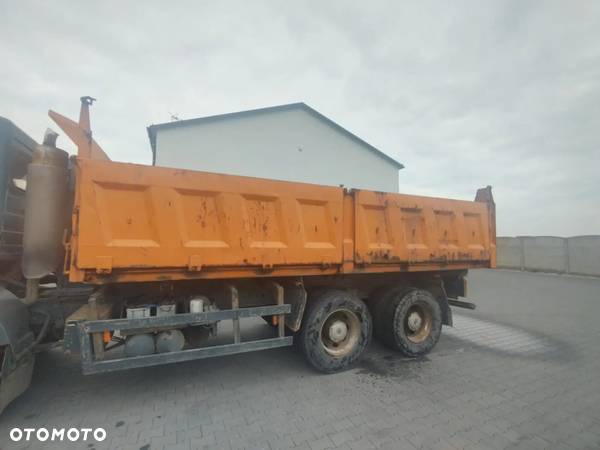 Mercedes Actros wywrotka - 3