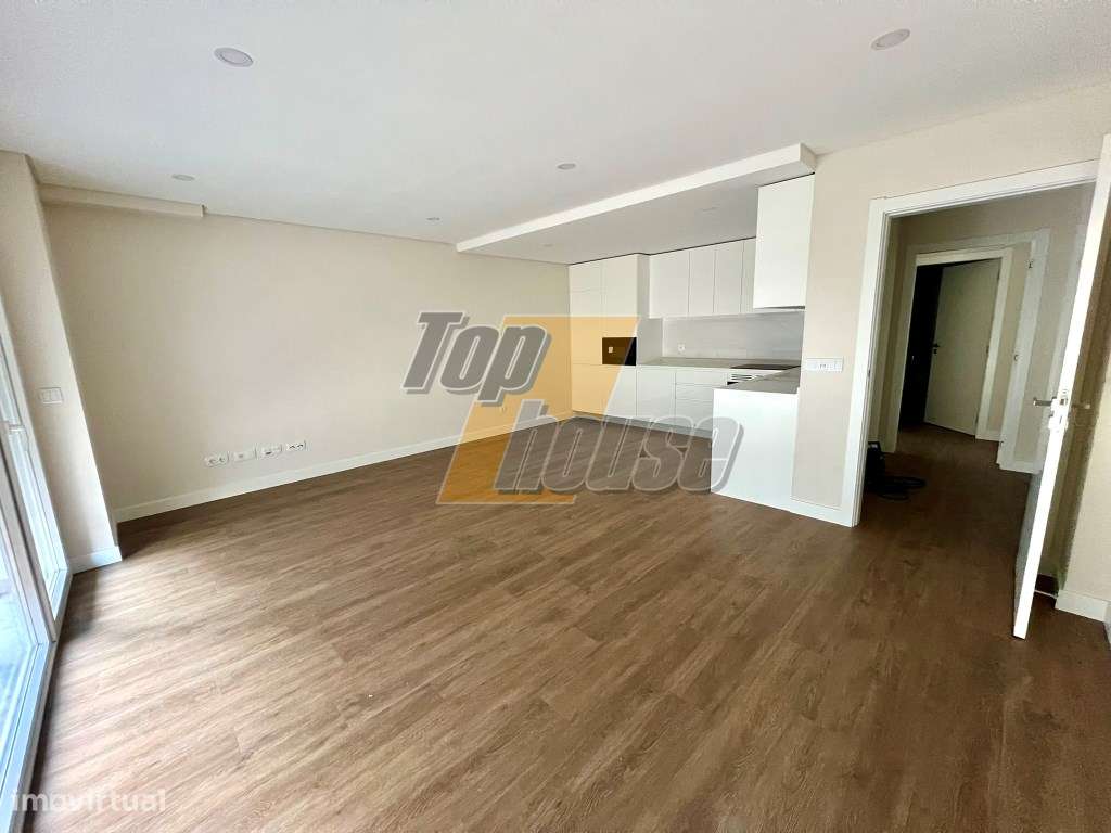 Apartamento T2 novo com parqueamento - Costa de Caparica - Grande imagem: 4/16