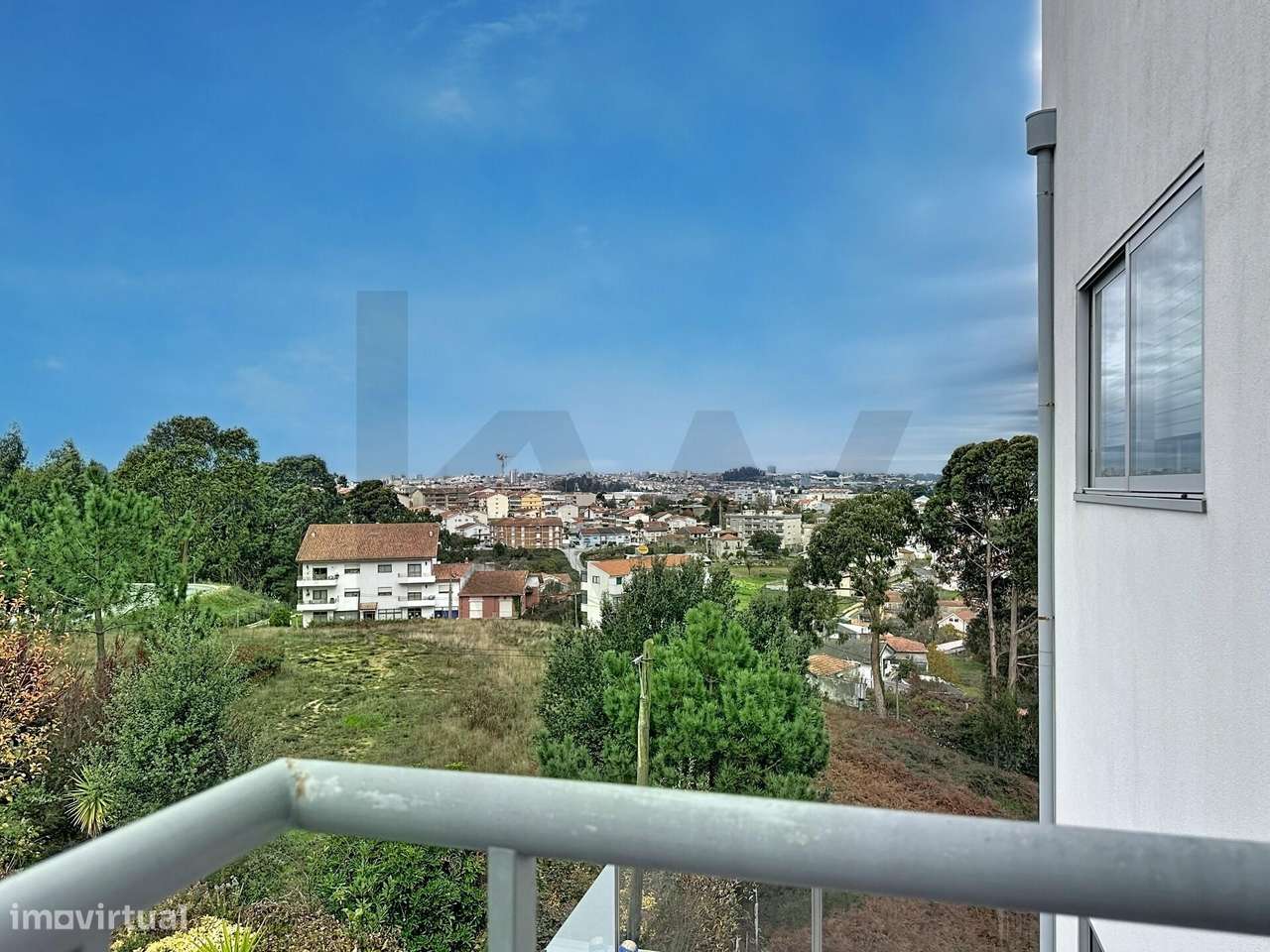 Apartamento T3 c/ 233m2 | Garagem 2 Carro | Enorme Varandas | Elevador-10