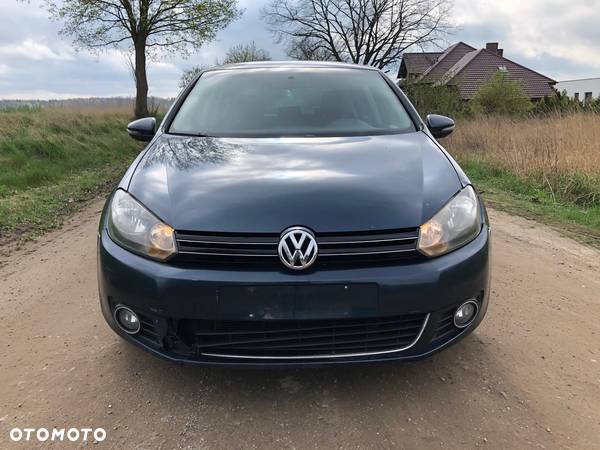 Volkswagen Golf 2.0 TDI DPF DSG Highline - 10