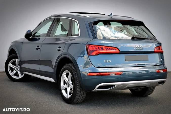 Audi Q5 2.0 40 TDI quattro S tronic Sport - 11