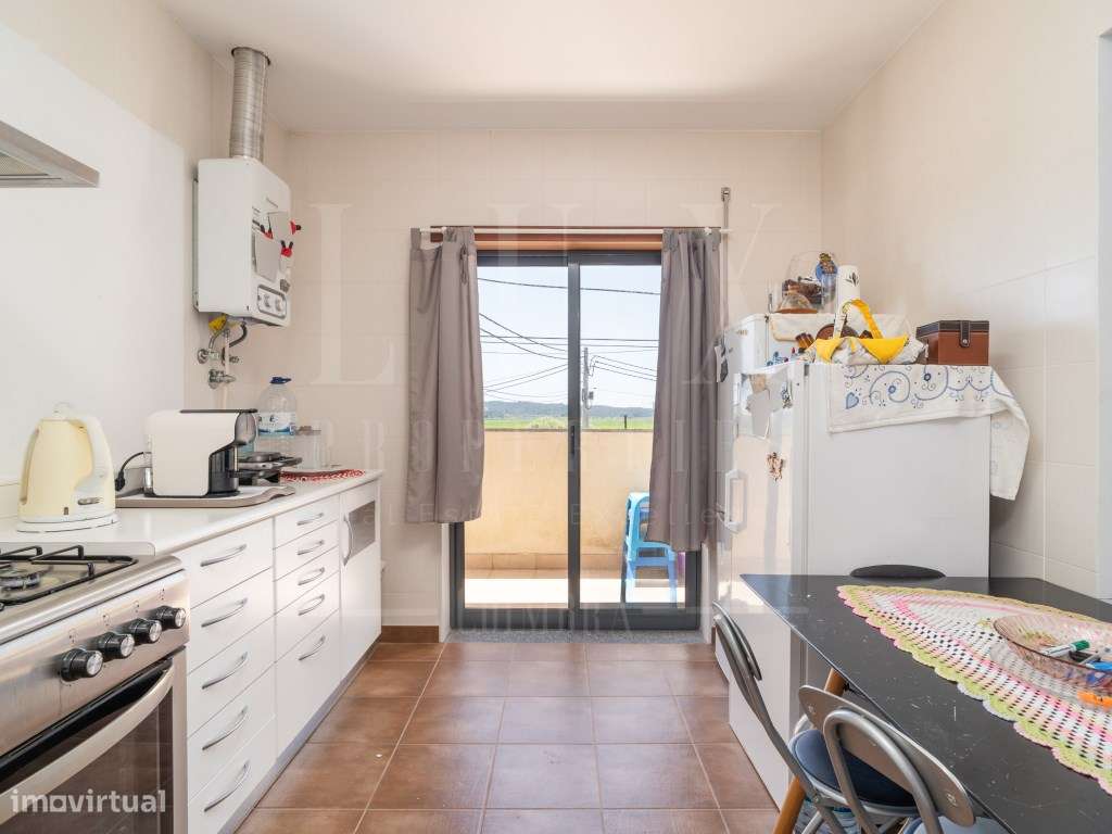 Apartamento T2 + Garagem | Vila Nova de Anços, Soure - Grande imagem: 4/16