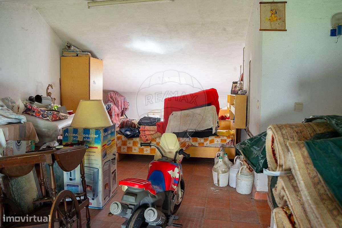 Moradia T4 para venda-22