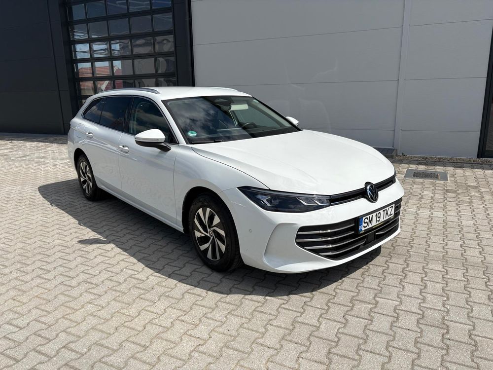 Volkswagen Passat 2.0 TDI SCR DSG 2024