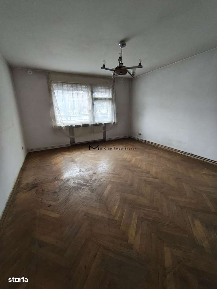 Casă Individuală de Vânzare – Str. Aurel Vlaicu, Brașov-7