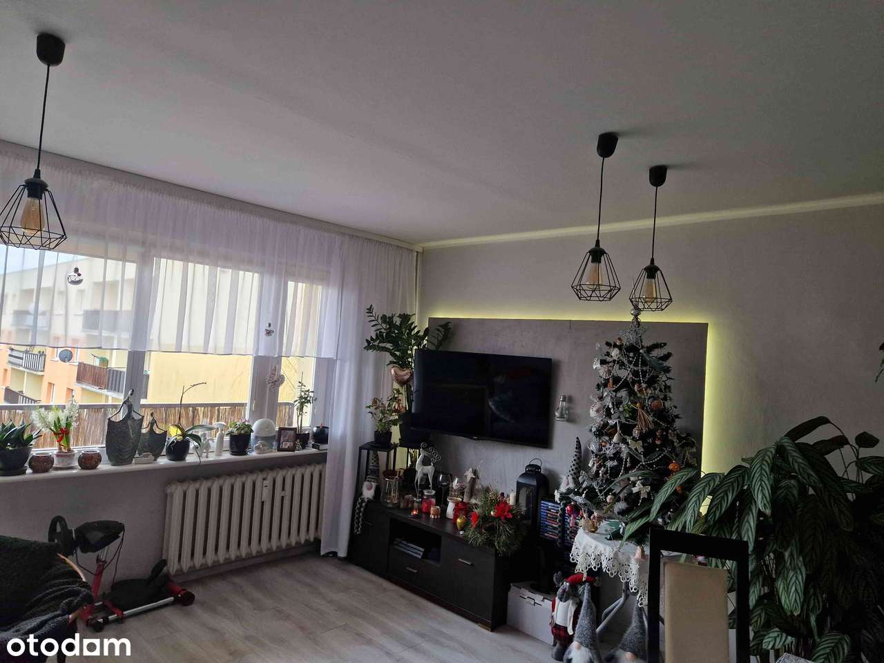 3-pokojowe mieszkanie z balkonem w Pabianicach - Pełny obrazek: 2/15