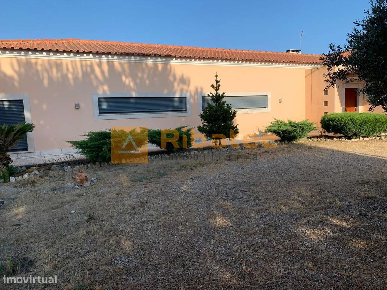 Quinta única localizada na Fajarda-30