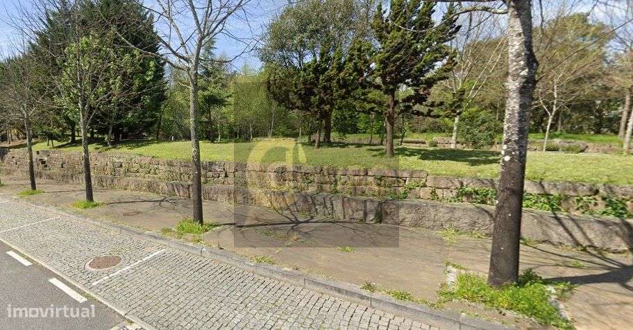 CASA / MORADIA T4 DUPLEX - PORTO (AZEVEDO - CAMPANHÃ)-13