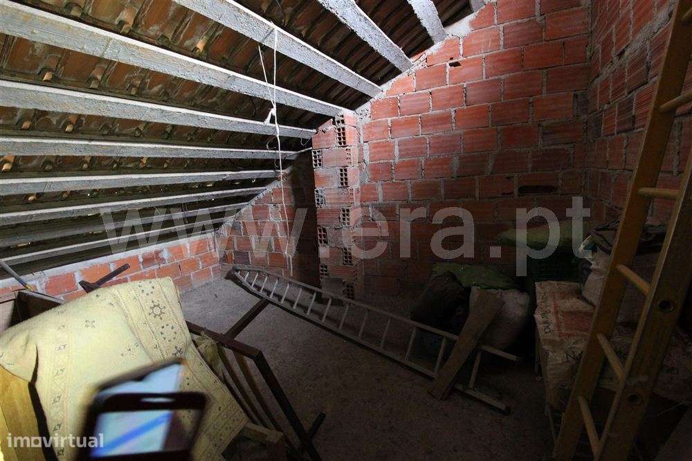 Moradia Isolada 4 quartos, Venda-25
