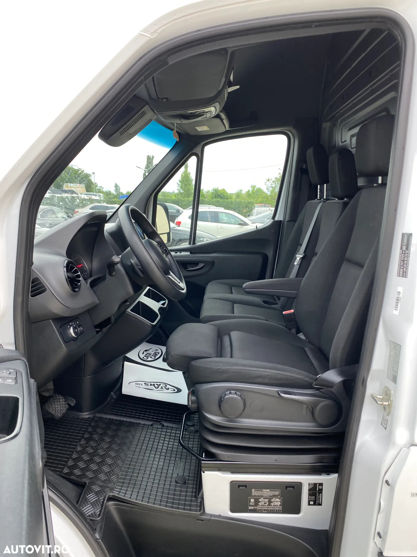 Mercedes-Benz Sprinter 319CDI LUNG AUTOMAT - 23