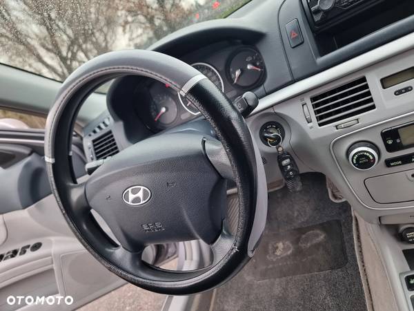 Hyundai Sonata 2.4 GLS Active - 25