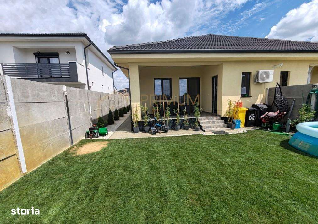 Duplex mobilat utilat - toate utilitatile - bucatarie inchisa - Imagine principală: 2/8