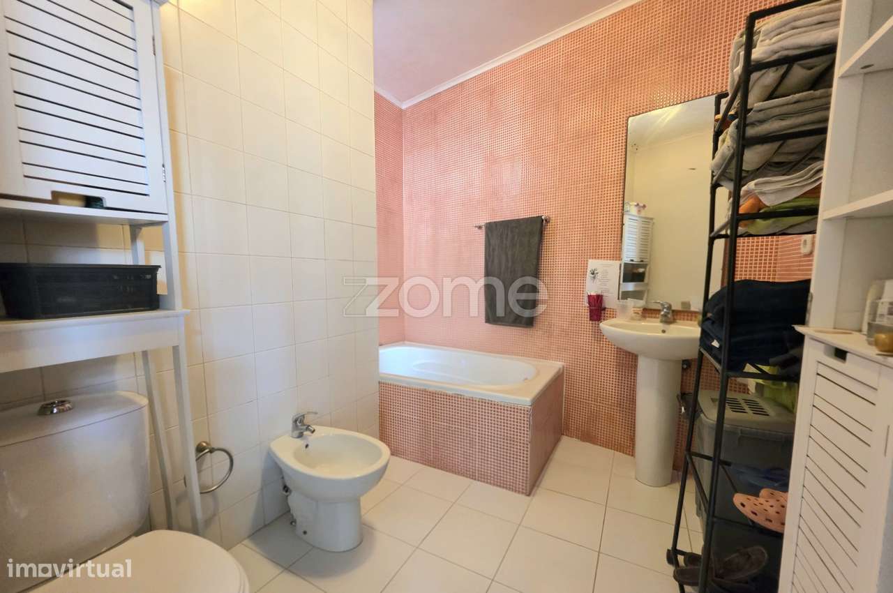 Moradia T2 com vista mar - Fenais da Luz-8