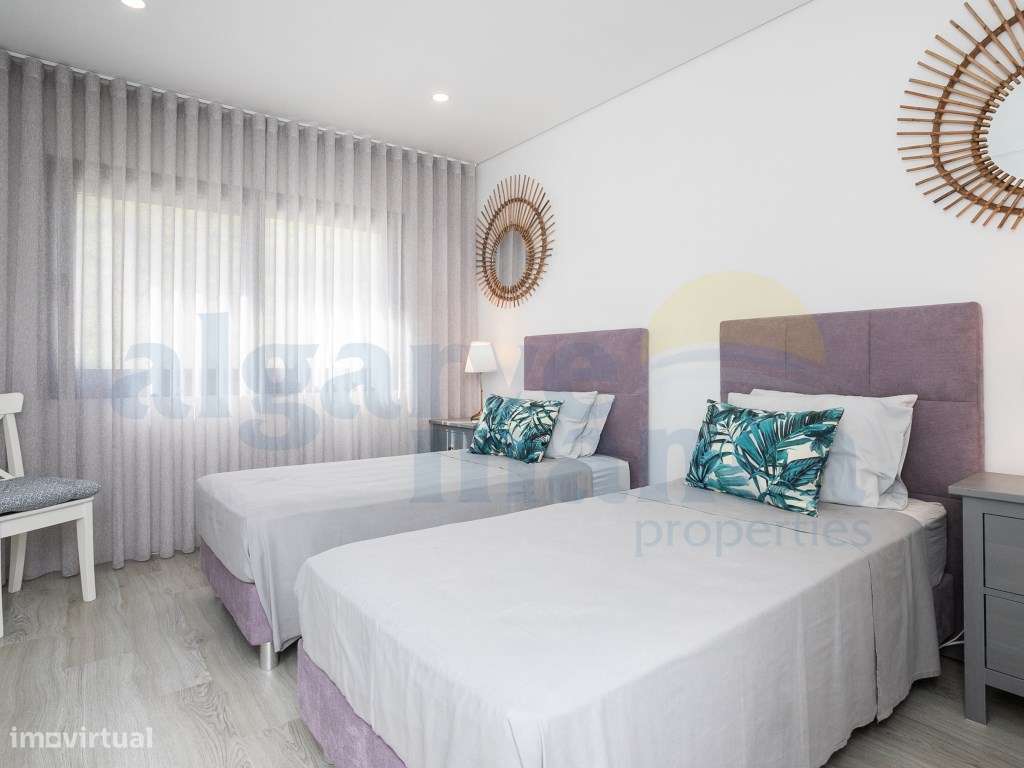 Moradia T3+2 Contemporânea - Pegada, Tavira, Algarve-39