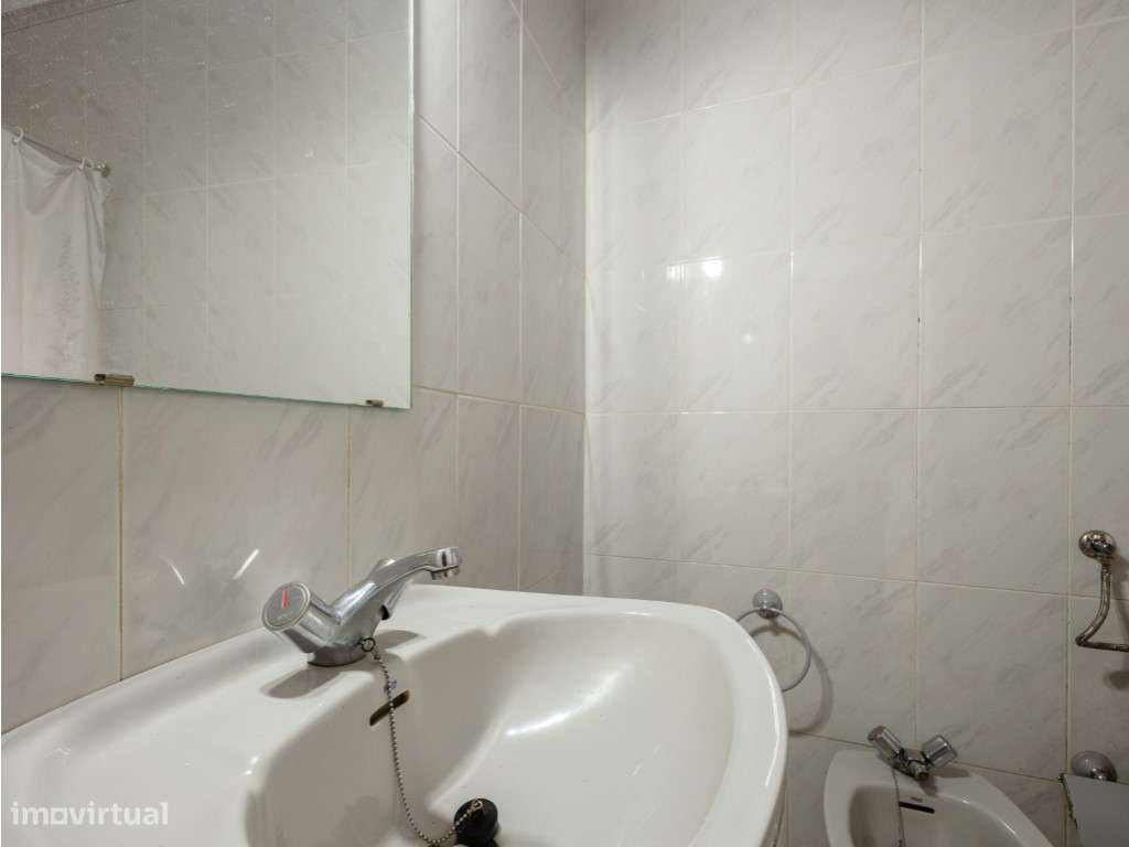 Moradia T3 em Santa Clara-9