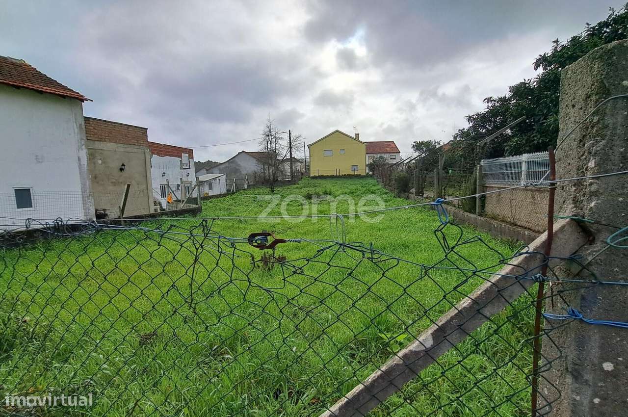 Terreno Urbanizável em Albergaria dos doze-17