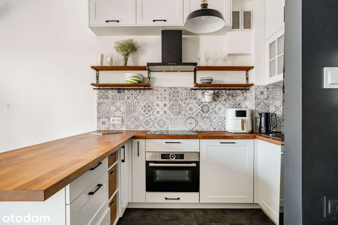 Dwupoziomowe mieszkanie z antresolą i tarasem – ul. Grondysa 7-4