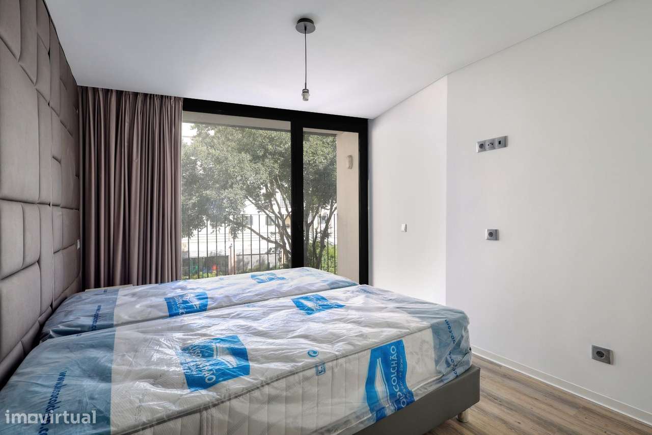 Edifício Renovado no Coração da Graça, Lisboa-12