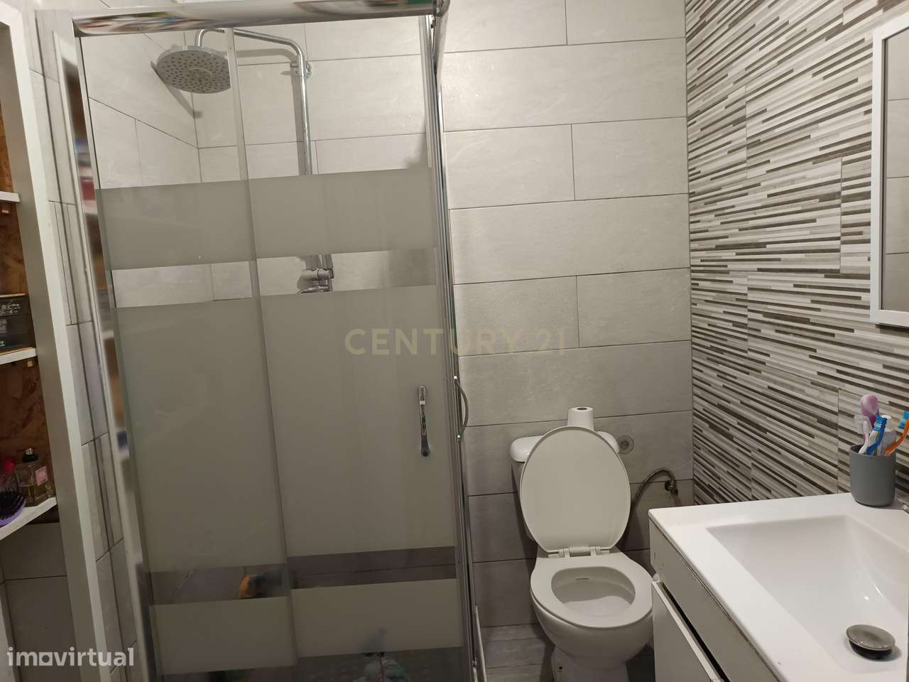 Moradia T3+ 2 em São Vicente Ferreira - Ponta Delgada (Açores)-11