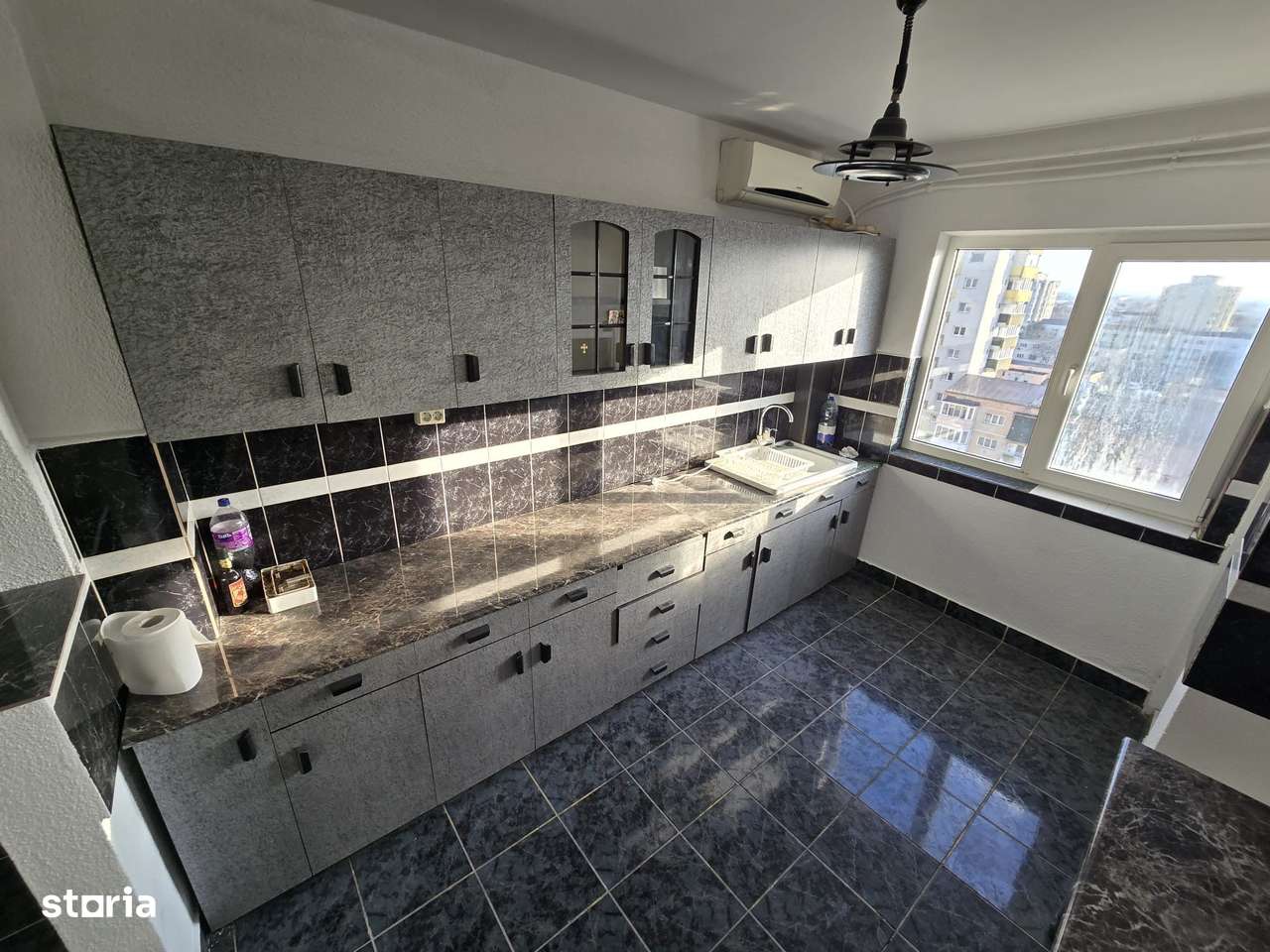 Apartament, 76 m², -2