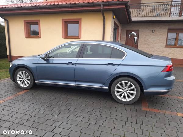 Volkswagen Passat 2.0 TDI BMT Highline - 3