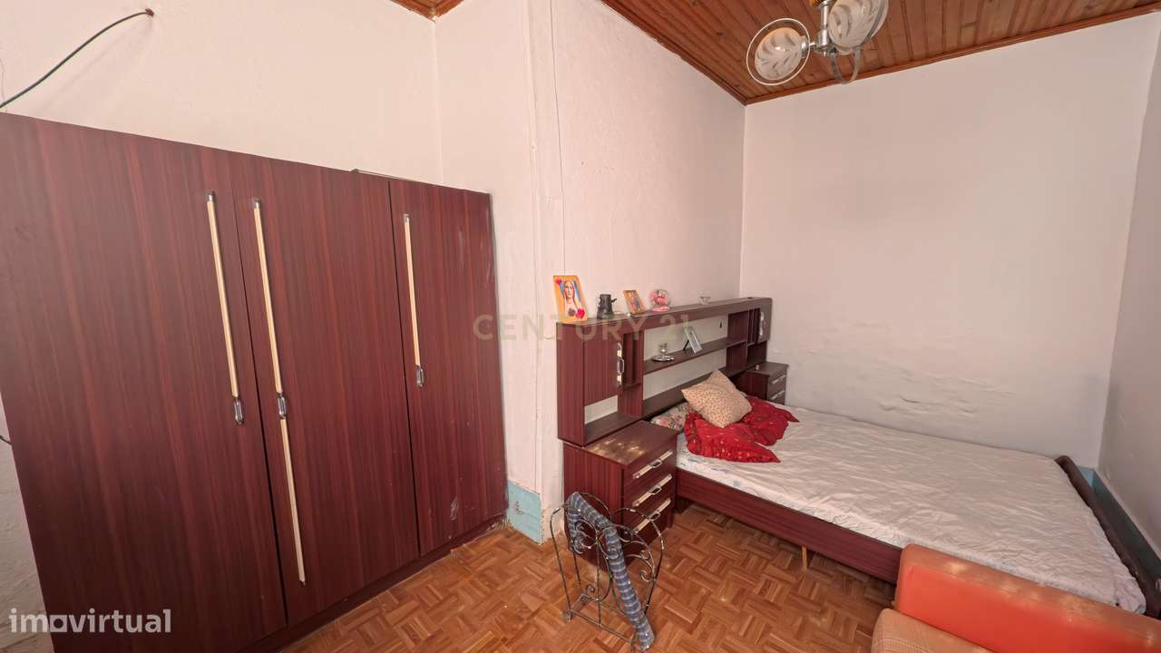 Edifício para Recuperação em Viseu - Oportunidade Única-10