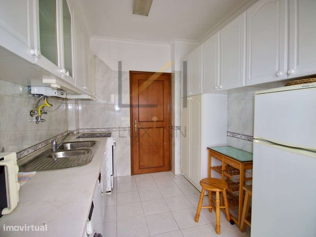 Apartamento T2 - Centro de Carcavelos - Grande imagem: 5/17