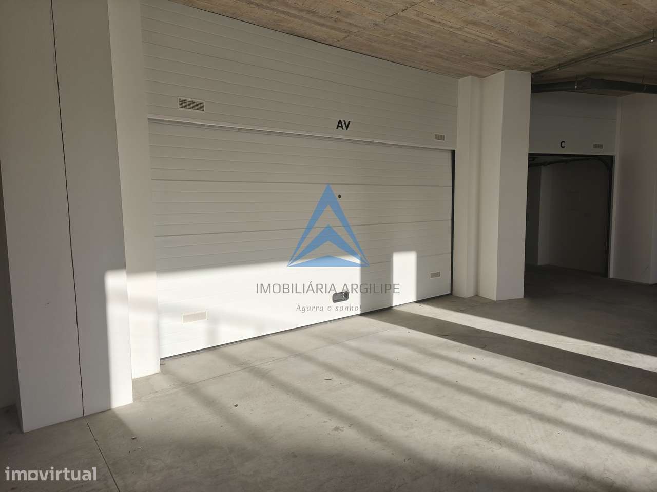 Apartamento T3 Duplex- Condomínio Fechado-46