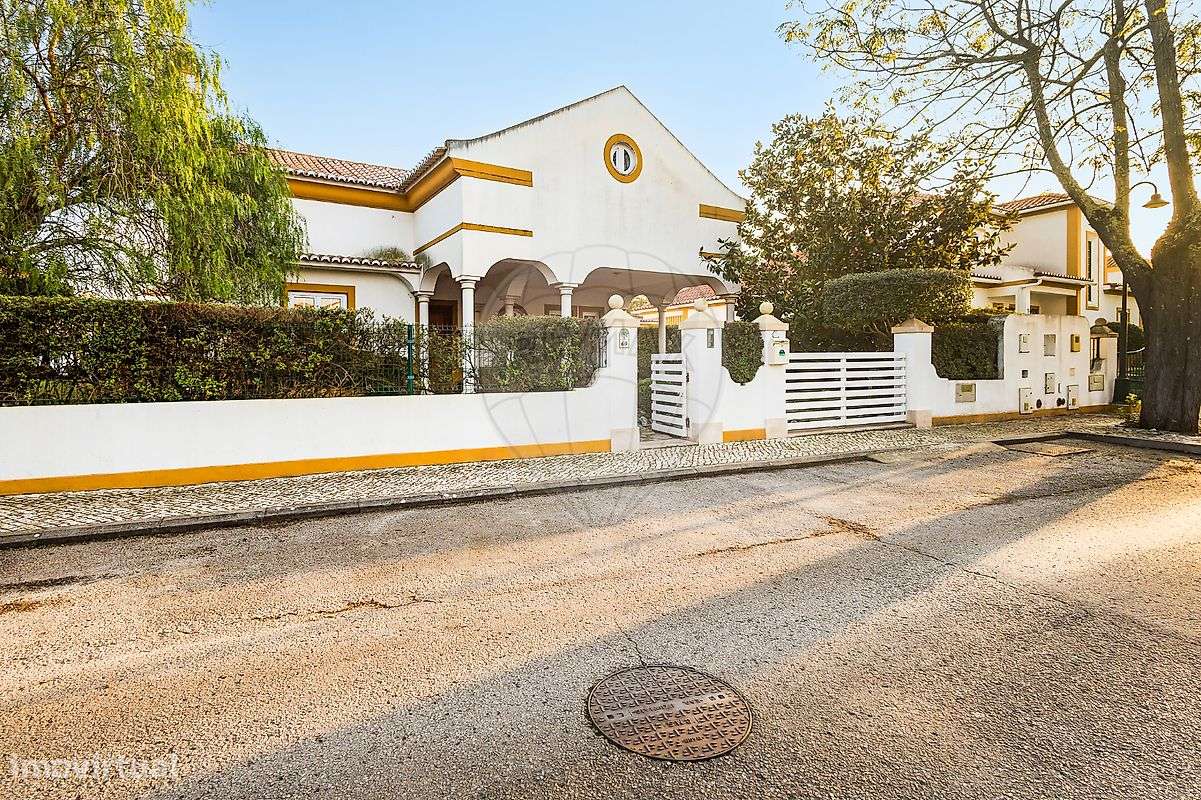 Moradia T5 para venda - Grande imagem: 2/29