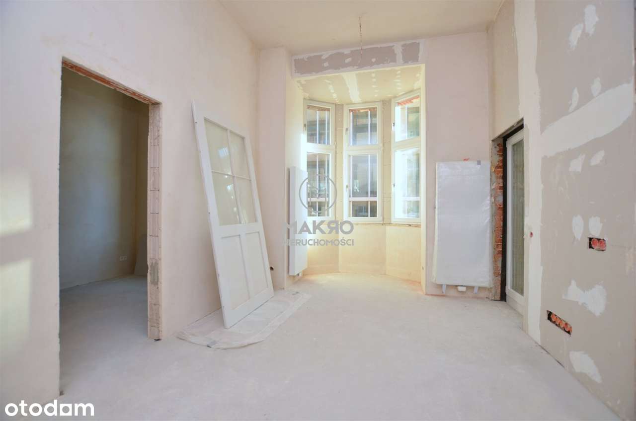 Zabytkowy Wyjątkowy Budynek Po Rewitalizacji-2