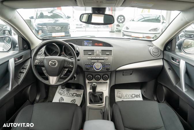 Mazda 3 1.6 Sport Active Plus - 6