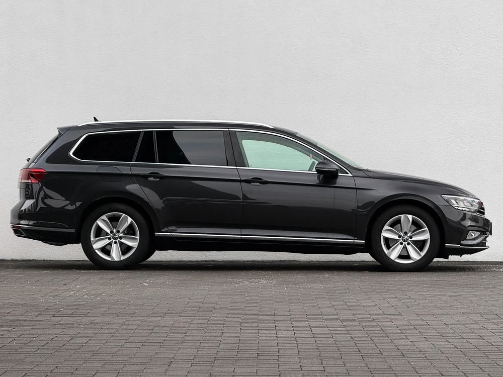 Volkswagen Passat 2.0 TSI Elegance DSG 190 KM — zdjęcie 3