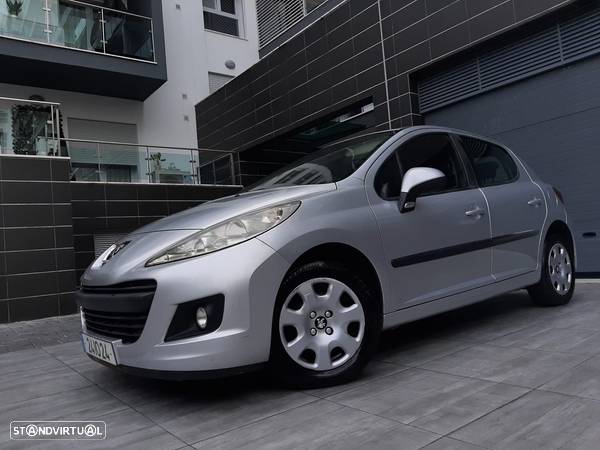 Peugeot 207 1.4 16V Trendy - 6