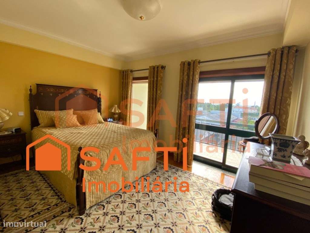 Vende T3 Duplex panorâmico 2 entradas - 359 000€ em Viseu