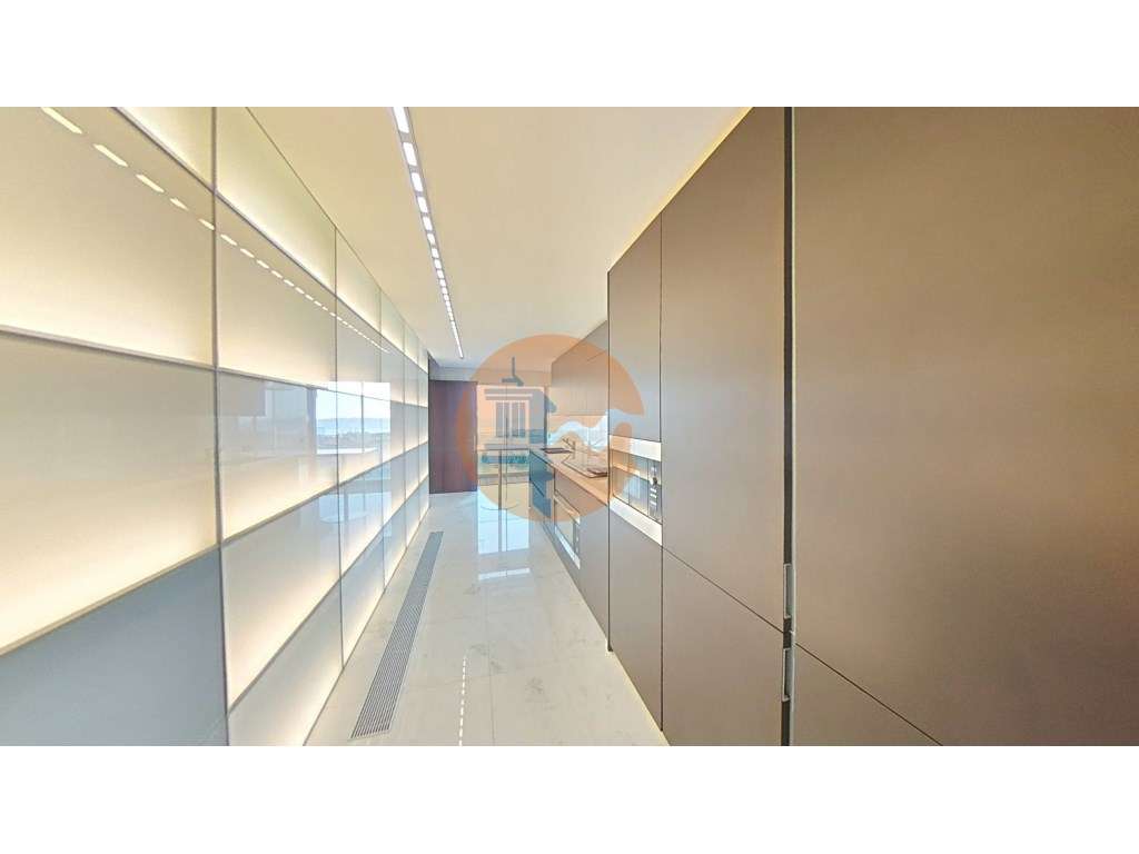 T4 de Luxo - Restelo - Grande imagem: 5/60