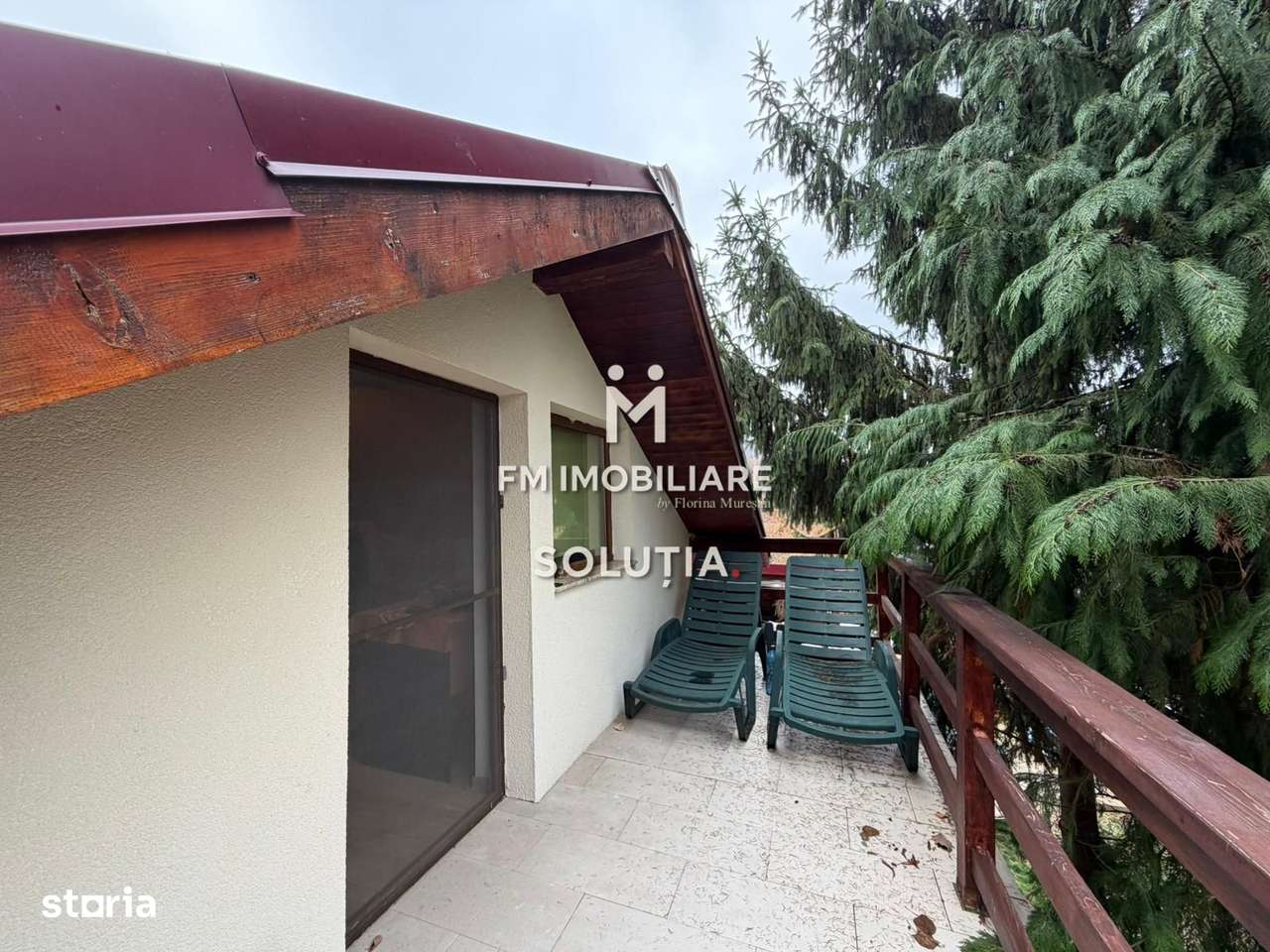 Casă de  vânzare cu vedere panoramică-17