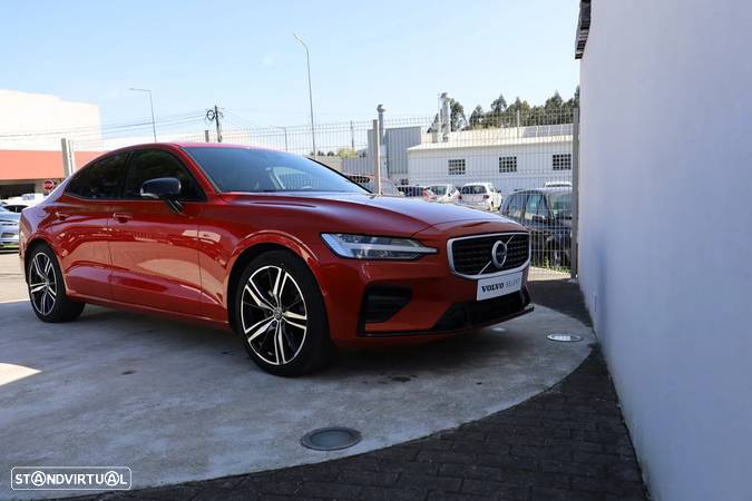 Volvo S60 2.0 T8 PHEV R-Design AWD - 33