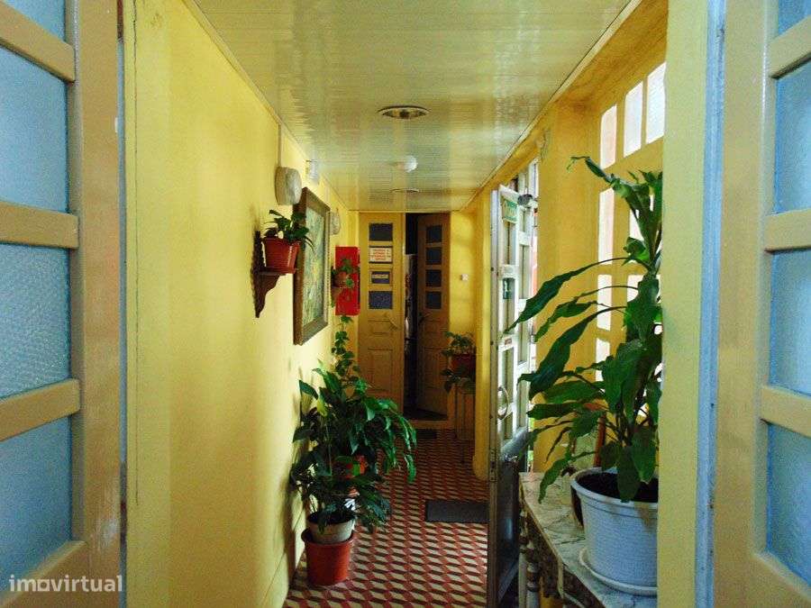 Prédio estação CP Mem Martins-21