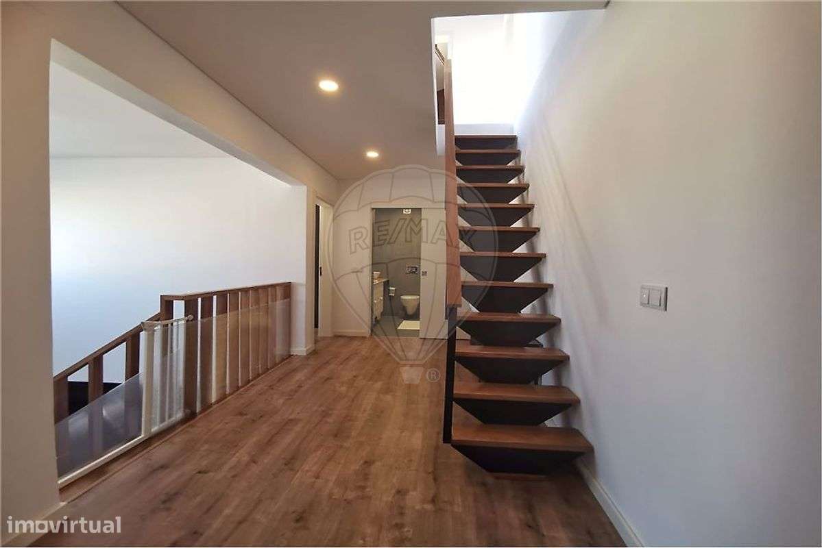 Moradia T4 à venda em Corroios-39