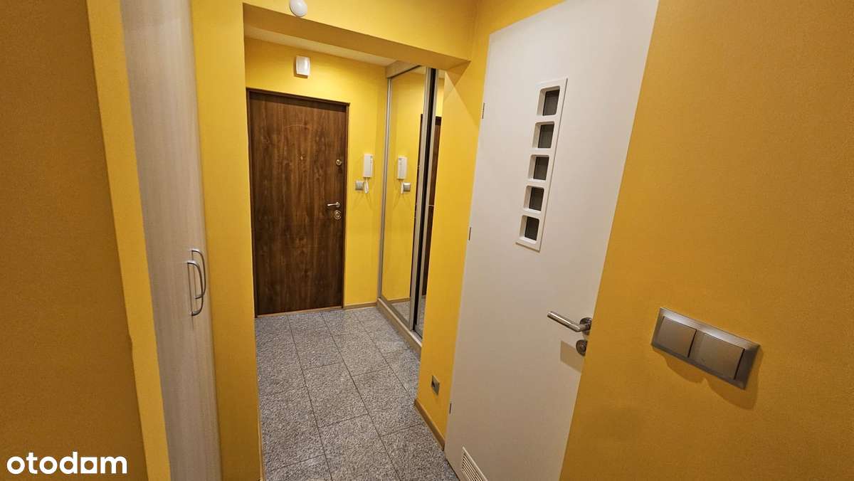 Obok Spodka Katowice - Przytulne mieszkanie z balkonem i windą - Pełny obrazek: 3/9