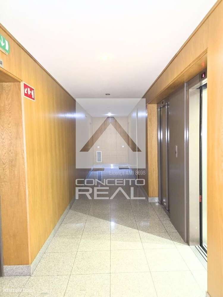 Apartamento T3 - Ermesinde (Centro)-24