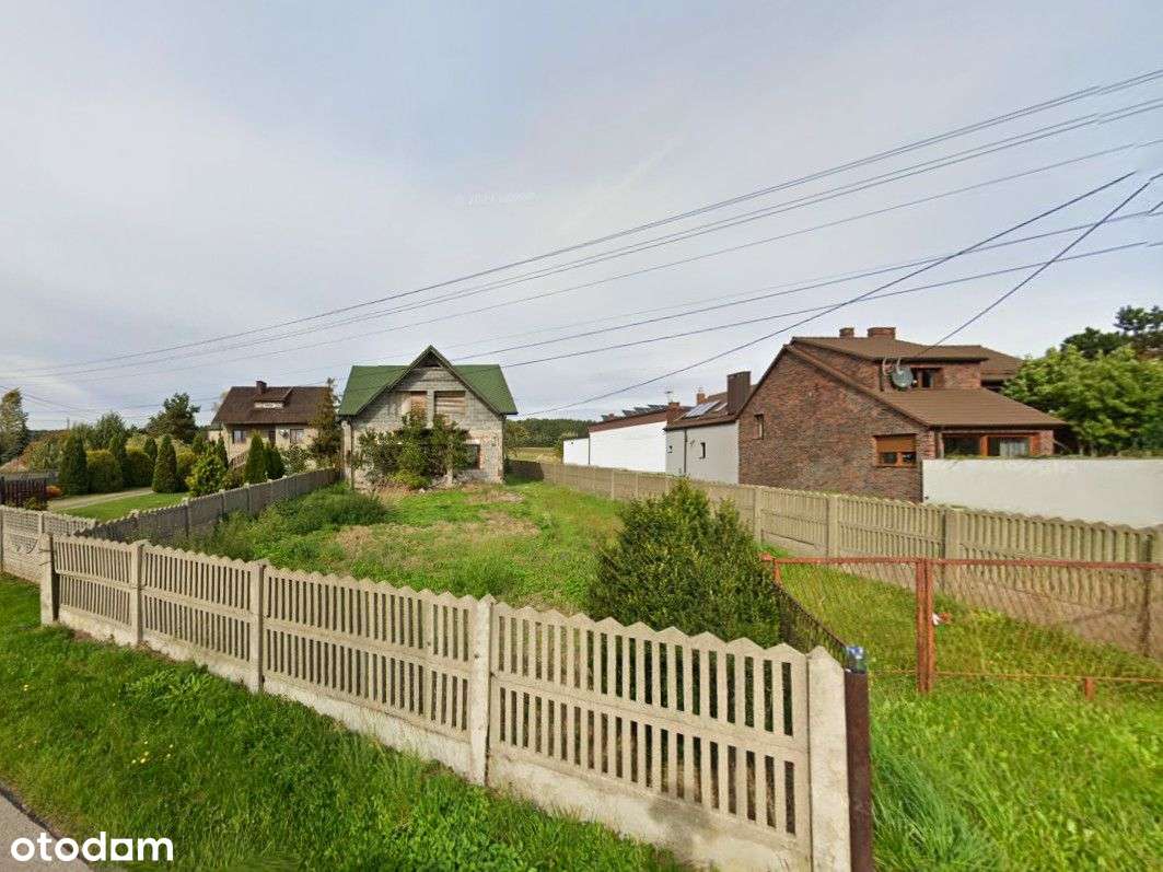 Dom z potencjałem i ogromną działką!-1