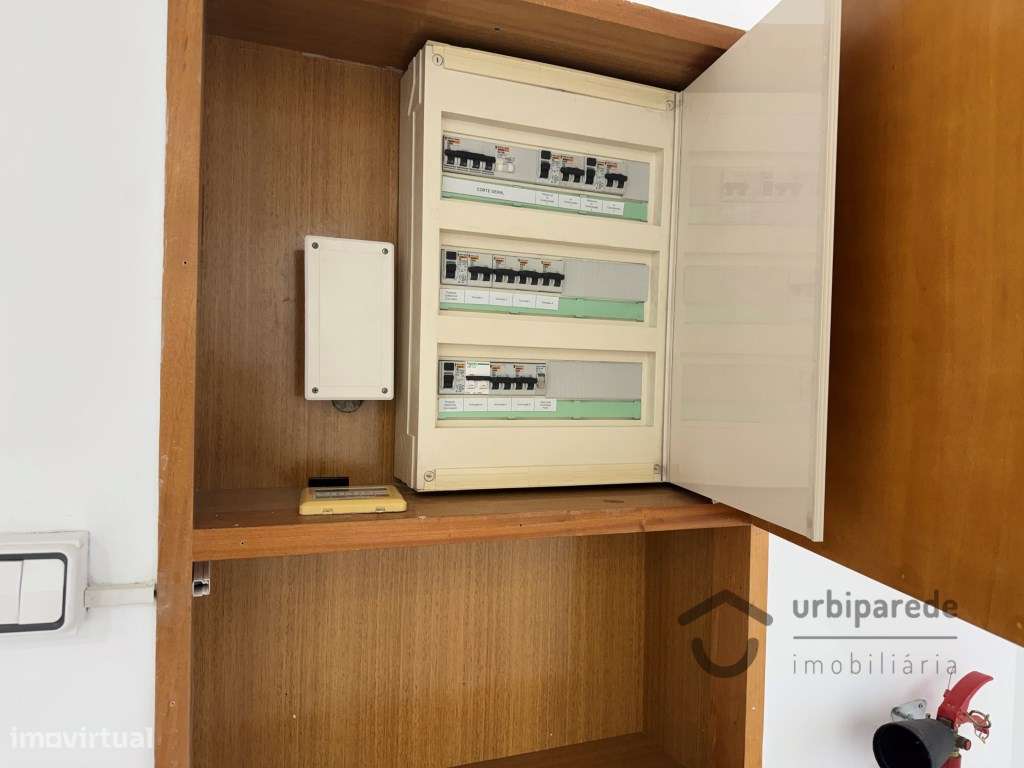 Escritório no Moinho das Antas totalmente remodelado-11