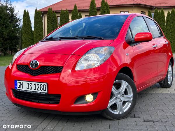 Toyota Yaris 1.33 Prestige - 4