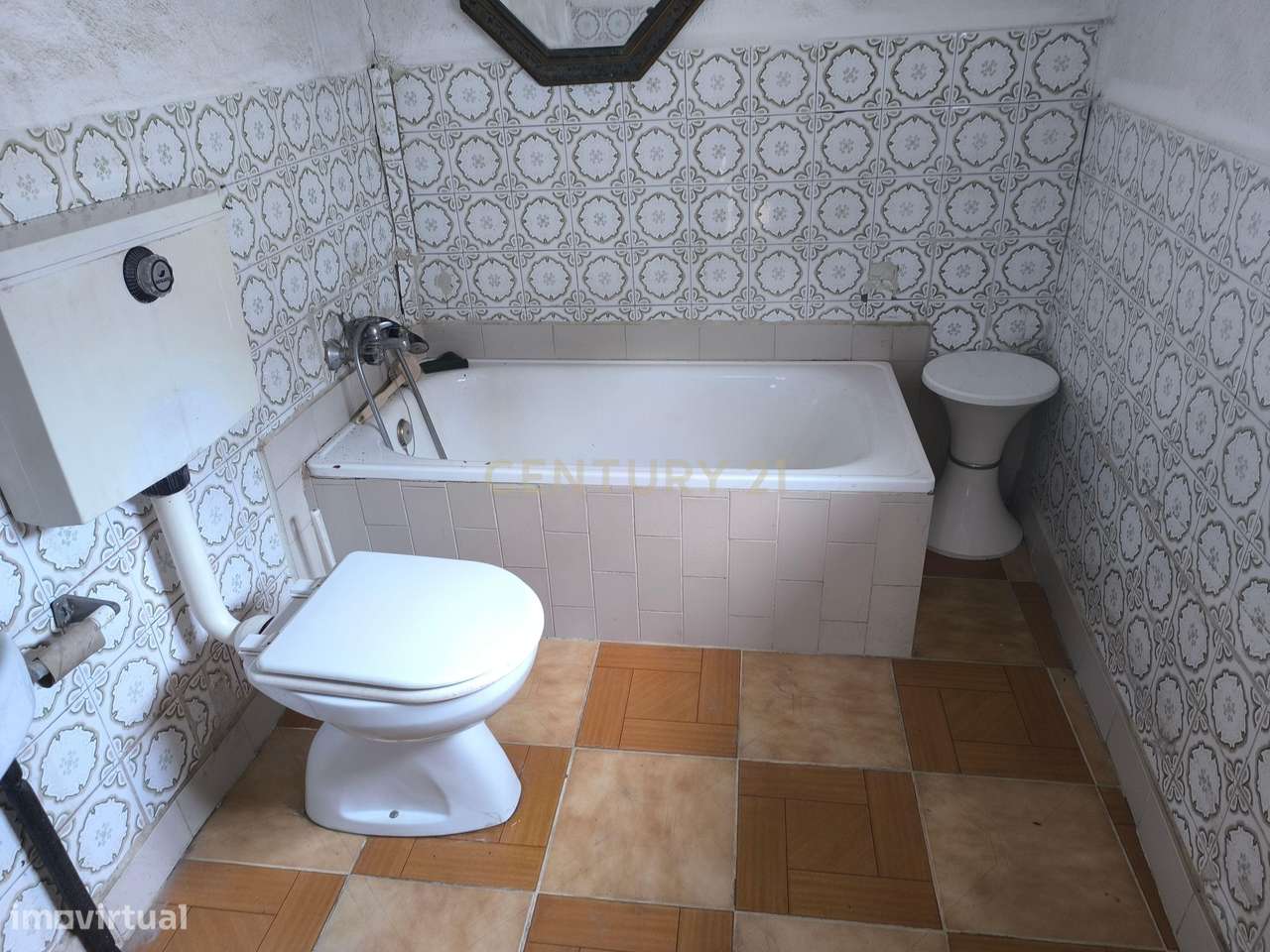 Casa de 2 pisos com varanda - Grande imagem: 5/13