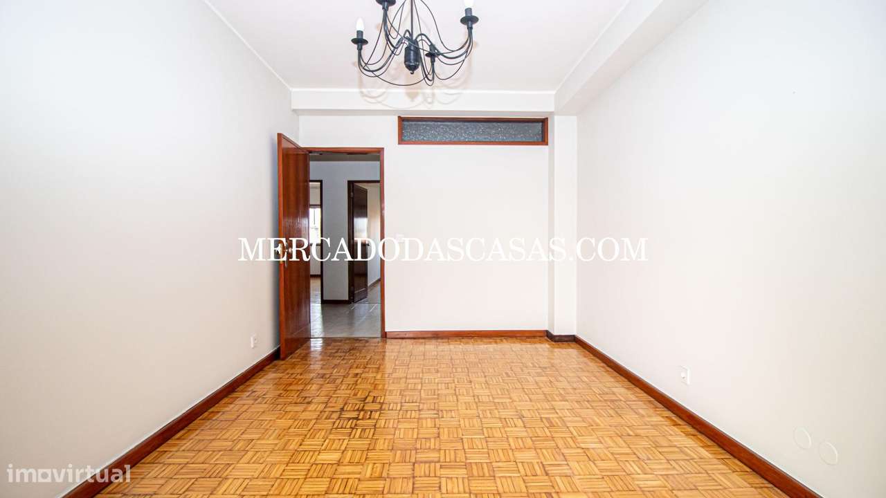 Apartamento T3 em Santa Maria de Lamas - Grande imagem: 4/18